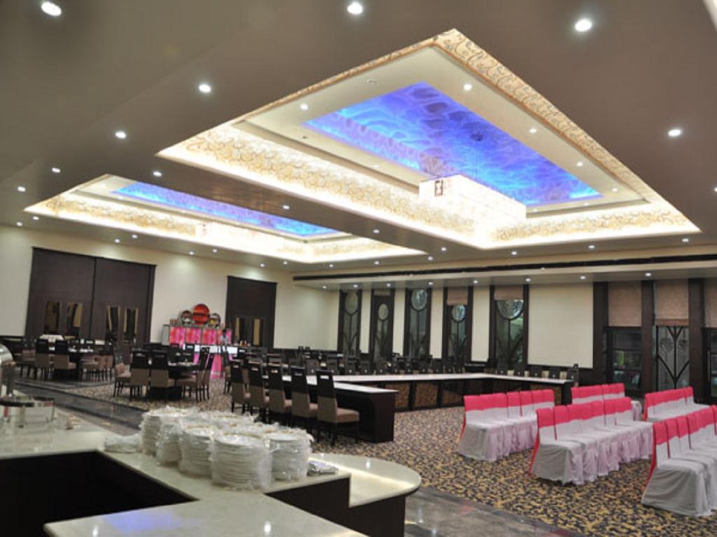 Hotel Sepal Bathinda Esterno foto