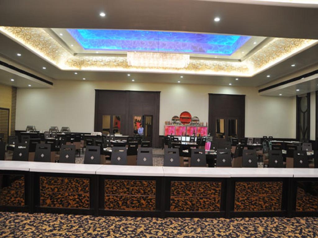 Hotel Sepal Bathinda Esterno foto