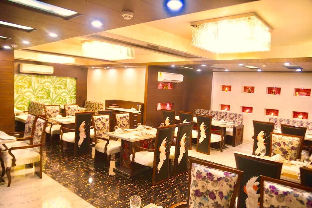 Hotel Sepal Bathinda Esterno foto